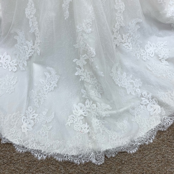 NWT Strapless Wedding Dress w/ Corset Back - Picture 6 of 8